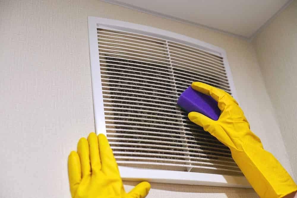 Residential HVAC Systems 101: Cleaning Air Duct